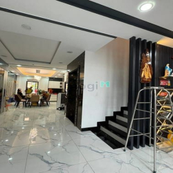 Cần bán nhà giá còn thương lượng