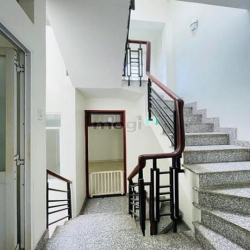 Kẹt tiền bán gấp nhà Huỳnh Tấn Phát Q7 62m2/ giá 1.89 tỷ gần chợ