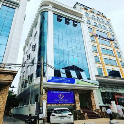 Chính chủ cho thuê mặt bằng vp Hoàng Quốc Việt, Cầu Giấy. Dt 200m2