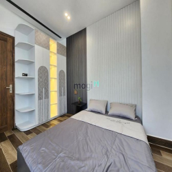 Nhà 3 tầng 3 mê Villa Hồ Bơi _  TRẦN CAO VÂN