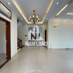 Chị Thủy Cho Thuê Villa 600m2 NGUYỄN VĂN HƯỞNG Hồ Bơi Sân Vườn Rộng🎩