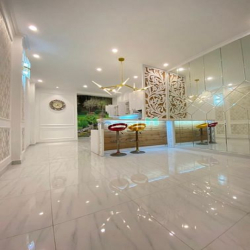 Hẻm 6m, ÔTô Đỗ Trong Nhà CMT8, Q3, 65m2(4.1X16), 3 Tầng, Tặng Nội Thất