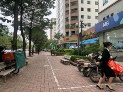 ĐỘC NHẤT!!! Bán shophouse chân đế 17T Hoàng Đạo Thúy sổ vĩnh viễn