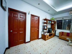 Cần bán căn hộ 2PN ngay chợ Biên Hòa full nội thất giá 1.6 tỷ,sổ riêng