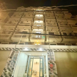 Cho thuê 5 căn, 5 lầu, mỗi căn 8 phòng ngủ 9wc