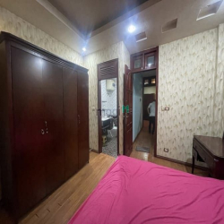 Bán nhà 5T đường Hoàng Hoa Thám: PL, vỉa hè, KINH DOANH, 50m, 10.2 tỷ