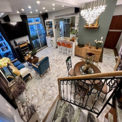 Cần bán căn penthouse Star Hill, DT 242m2, nhà mới đẹp,đầy đủ nội thất