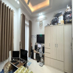 Phường 9 Tân Bình – HẺM 3M, 10m Ra Hẻm Nhựa – DT: 4,3X10,5 – NHỈNH 6TỶ