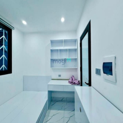 Dòng tiền sinh lời tòaccmn 80m2*6T thang máy*21pnkk-63 Trần Quốc Vượng
