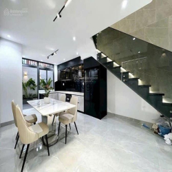 SIÊUHOTNHÀ ở Nguyễn Thị Thập,P.Bình Thuận,Q7.DT 64m2/3tỷ270, có sổ