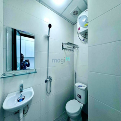 Dòng tiền sinh lời tòaccmn 80m2*6T thang máy*21pnkk-63 Trần Quốc Vượng