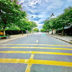 Bán nhà Mặt Tiền Song Hành, Tân Xuân, Hóc Môn, DT 12x30m, giá 19tỷ9,