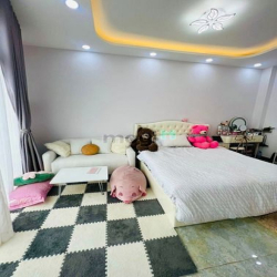 Giảm sốc! Hẻm xe hơi Đào Duy Anh, Phú Nhuận 60m2 (4x15) 4 tẩng 9,78tỷ