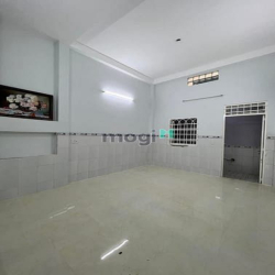Bán nhà MT đường Số 1B, 4.2 x 20m, 2.5 tấm, 9.5 tỷ. khu Tên Lửa