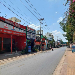 Bán mặt tiền Đình Phong Phú, gần Lê Văn Việt giá 15 tỷ