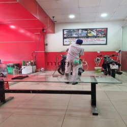 Bán mặt tiền Đình Phong Phú, gần Lê Văn Việt giá 15 tỷ