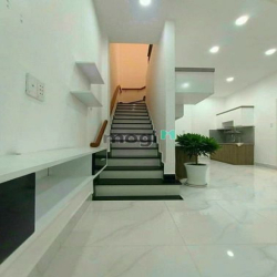 Bán nhà Góc Ngang 6mx20m- 2 mặt tiền Đặng Thùy Trâm; Bình Thạnh