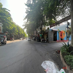 Nhà bán góc 2 mặt tiền hẻm ba gác đường Hưng Đạo Vương 69m2 giá 2,2 tỷ