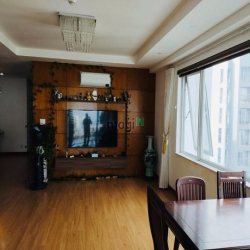 Cho thuê Penthouse, DT 170m2 3PN 2WC Sân vườn 45m2, view cực đẹp