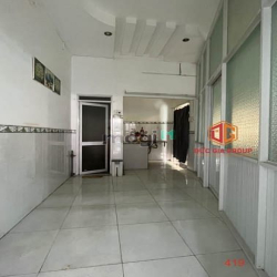 Nhà bán góc 2 mặt tiền hẻm ba gác đường Hưng Đạo Vương 69m2 giá 2,2 tỷ