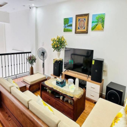 +HÀNG HOT-NGỌC THỤY-LB-Dt 50m-6t chỉ 8,5tỷ -CẦN B.Á.N NHANH CĂN N.H.À