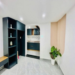 Bán nhà Mới đẹp p17, BTH cách MT Nguyễn Cửu Vân vài căn, Ngang 3.7m Nở