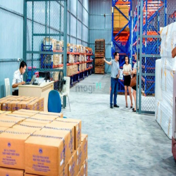 Kho Hàng Diện Tích Thuê Lớn Nhỏ TrungTâm 10NV Kho Quản Lý Theo Barcode