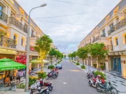 Chính chủ bán nhanh căn shophouse phố đêm trung tâm thành phố Đà Nẵng,