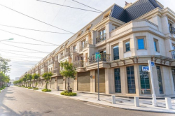 Chính chủ bán nhanh căn shophouse phố đêm trung tâm thành phố Đà Nẵng,