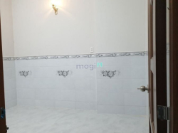 Cho thuê phòng Q8 gần chợ xóm củi.