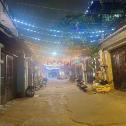 Bán nhà Tân Thới Nhất Q.12, 80m2 ngang 4m, 3 tầng mới, ô tô giá 5 tỷ 4