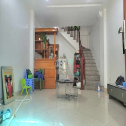 chủ bán căn nhà tâm huyết tự xây 5 tâng x 31m,giá 3tỷ có thương lượng