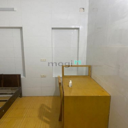 Bán nhà tập thể ngõ 687 Phạm Văn Đồng giá 3.1 tỷ 200m2 tầng 1 3PN2WC