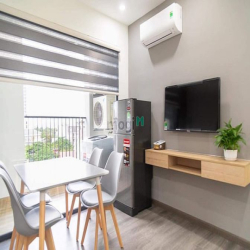 Căn hộ cao cấp 1 phòng ngủ riêng ngay Hồ Văn Huê , Phú Nhuận