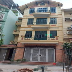 Cho thuê nhà ngõ 56 Trần Quang Diệu, 75 m2 x 4 tầng, mặt tiền 7m