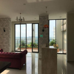 Bán căn Penthouse 182m2 Masteri Thảo Điền giá cực rẻ