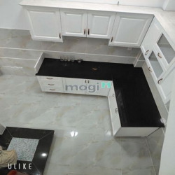 Bán gấp nhà Nguyễn Đình Chính. HXH.