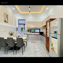 KẸT TIỀN BÁN GẤP ở Lê Cơ,P.An Lạc,Bình Tân.DT 80m2/2tỷ430, có sổ riêng