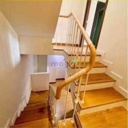 Bán gấp căn nhà HXH Trần Hưng Đạo, P.2, Quận 5, 42m2, 1tỷ750tr, SHR