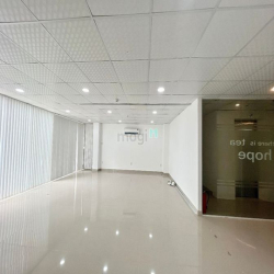 Văn phòng View kính - 60m2 Giá rẻ hẻm 73 Hoàng Văn Thụ Phú Nhuận