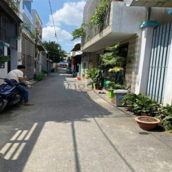 Bán nhà đường ô tô hẻm 264 Bưng Ông Thoàn Quận 9 ngang 5m dài 19