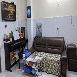 Cho nữ ở ghép phòng tại khu vực gần Ngã Tư Bốn Xã