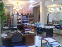 Văn phòng rất đẹp, gần cv nước, Lotte, ao sen