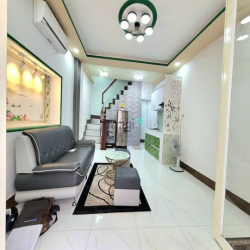Nhà đẹp đường Đinh Tiên Hoàng 3 tấm hẻm xe tải thông tứ hướng giáp Q1