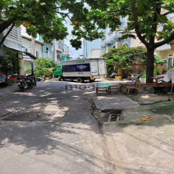 Nhà đẹp đường Đinh Tiên Hoàng 3 tấm hẻm xe tải thông tứ hướng giáp Q1
