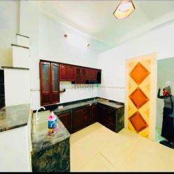 Bán nhà rộng khu Biệt thự Làng Hoa (5x17) 152/2/14 Nguyễn Văn Khối P9