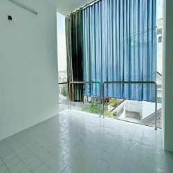 Cho thuê nhà 1 trệt 4 lầu góc 2 mặt tiền đường D7 khu dân cư D2D