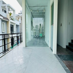 Cho thuê nhà 1 trệt 4 lầu góc 2 mặt tiền đường D7 khu dân cư D2D