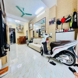 Bán Gấp! Nhà tập thể Kinh Doanh - Đặng Tiến Đôn - 100m2 - Giá cực tốt!