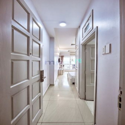 Phòng đủ nội thất bếp cao cấp cạnh Etown Cộng Hoà.